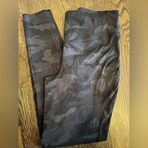 Lululemon Base Pace High-Rise Tight 28” length